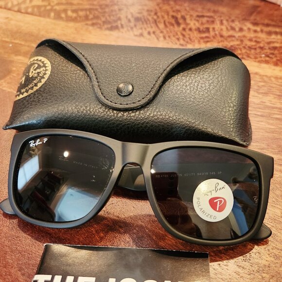 Ray-Ban Other - Ray-Ban RB4165 Justin Polarized 601/71 Matte Black Green Lens Sunglasses 54m NEW